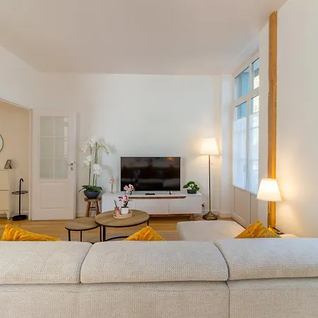 La Grande Maison De Preize Spacieux Duplex A Deux Pas Du Bouchon Et Du Vieux Troyes, 2 Parkings Prives * Troyes