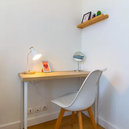 La Grande Maison De Preize Spacieux Duplex A Deux Pas Du Bouchon Et Du Vieux Troyes, 2 Parkings Prives Apartment *