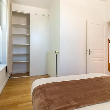 Daire La Grande Maison De Preize Spacieux Duplex A Deux Pas Du Bouchon Et Du Vieux Troyes, 2 Parkings Prives Troyes
