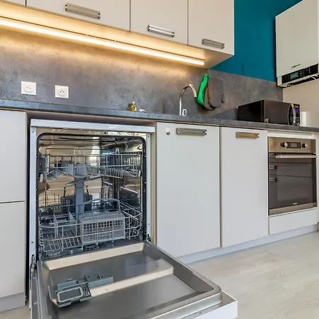 La Grande Maison De Preize Spacieux Duplex A Deux Pas Du Bouchon Et Du Vieux Troyes, 2 Parkings Prives Troyes