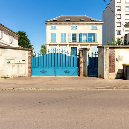 La Grande Maison De Preize Spacieux Duplex A Deux Pas Du Bouchon Et Du Vieux Troyes, 2 Parkings Prives Troyes